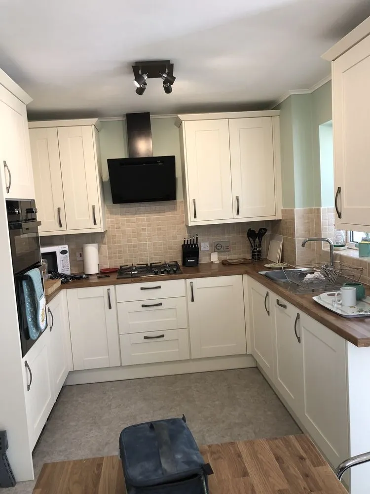 Kitchen fitting in Southville, Bristol