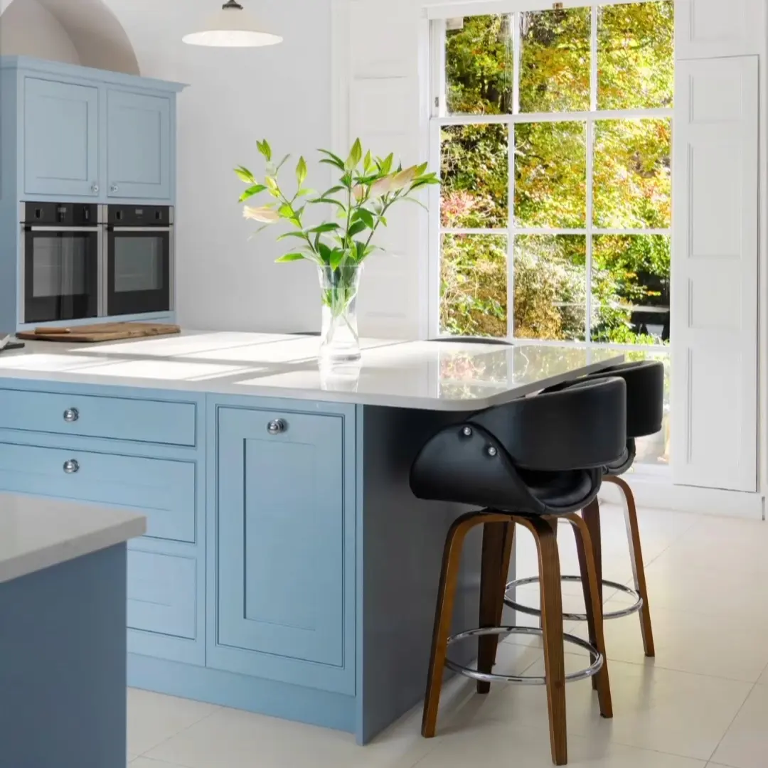 Kitchen fitting in Bath